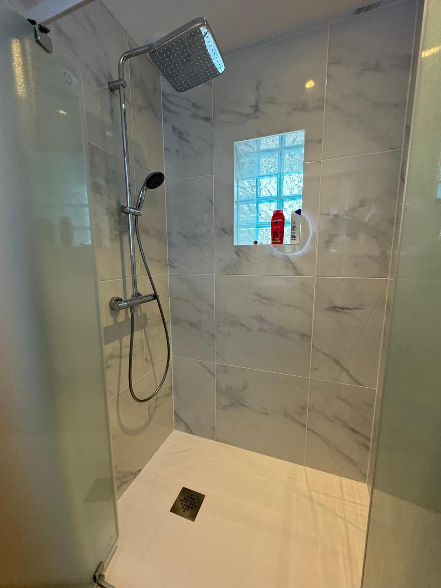 Appartement En Centre-Ville - Local Velos Disponible 马耶讷 外观 照片